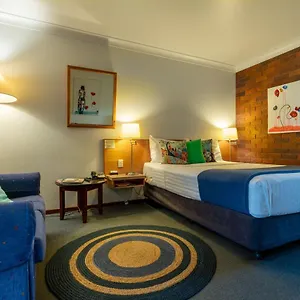 Country Pathfinder Motor Motel